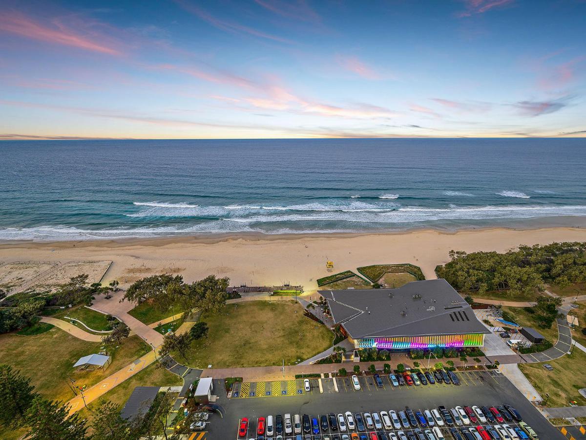 Air On Broadbeach Gold Coast Exterior photo